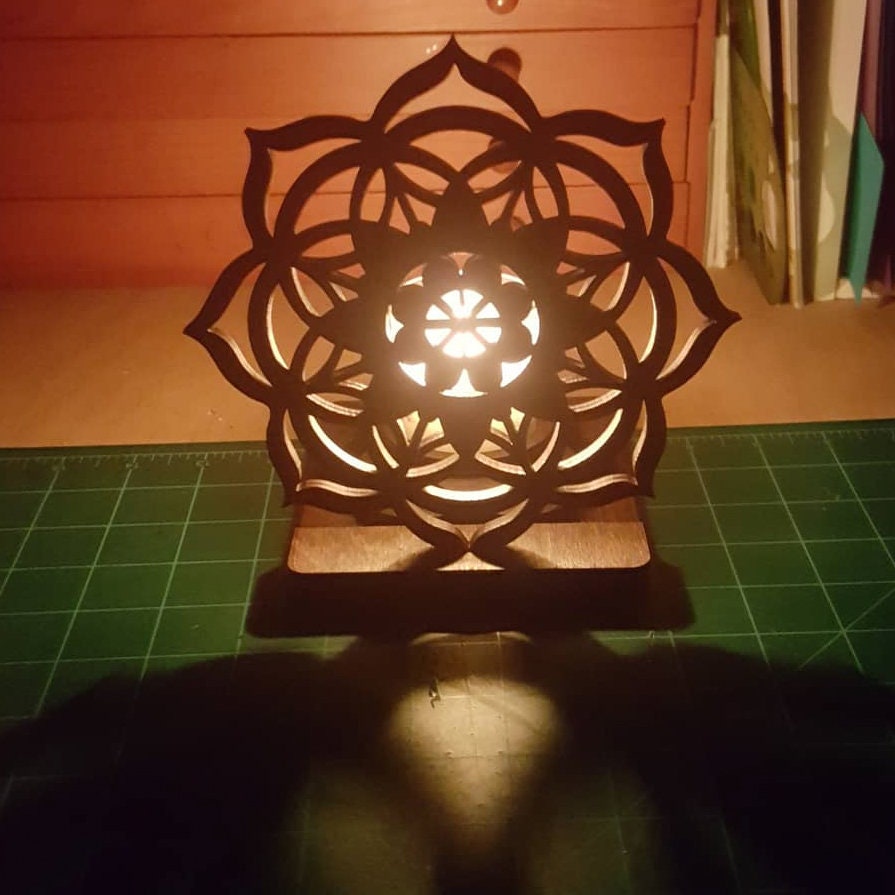 Tea Light Candle Lamp - Carved Mandala Flower