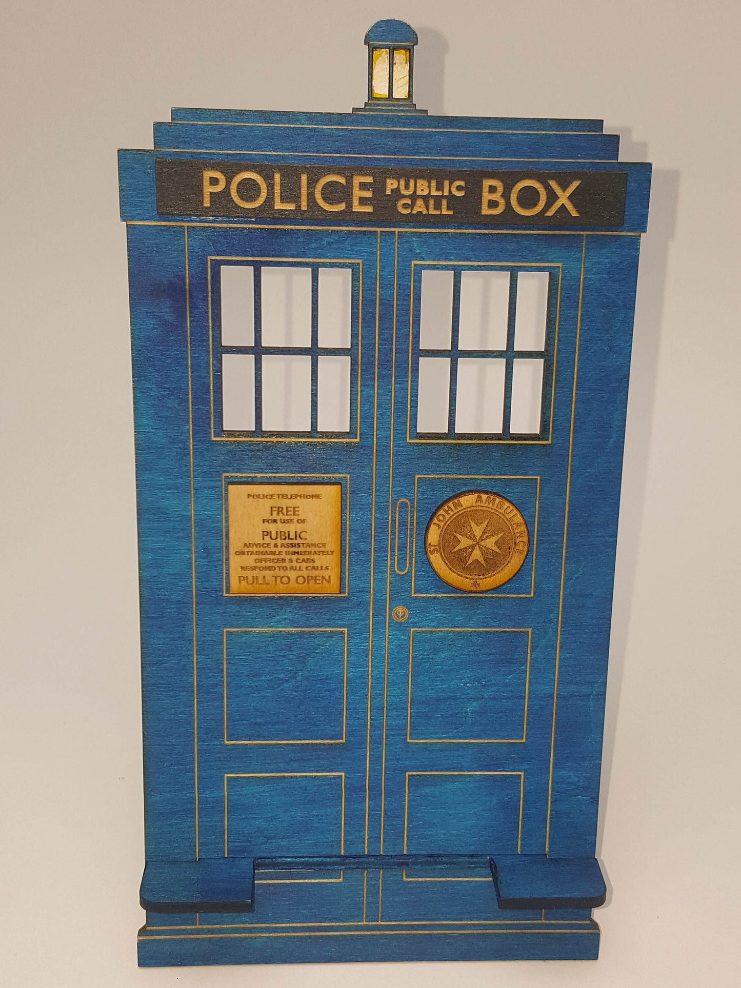Doctor Who TARDIS Cell Phone Stand